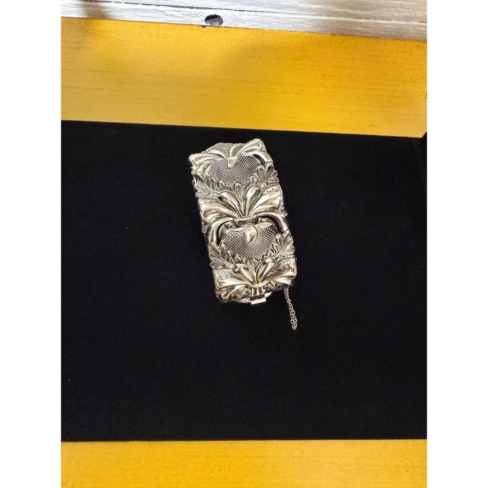 Vargas Vintage Silver Tone Repousse Floral Hinged Bangle Bracelet Safety Chain